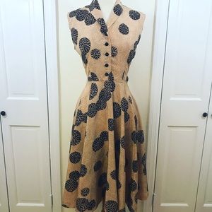 Lovely 1950s abstract floral dress